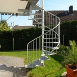 Fluchttreppe mit Blechstufen