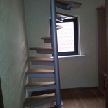 Innenspindeltreppe mit Profilrohrträger