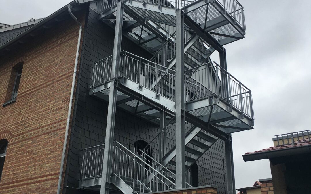 Projekt: Fluchttreppe für die „Alte Schule“ in Bickenriede