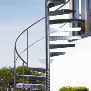 Spindeltreppe mit Blechstufen