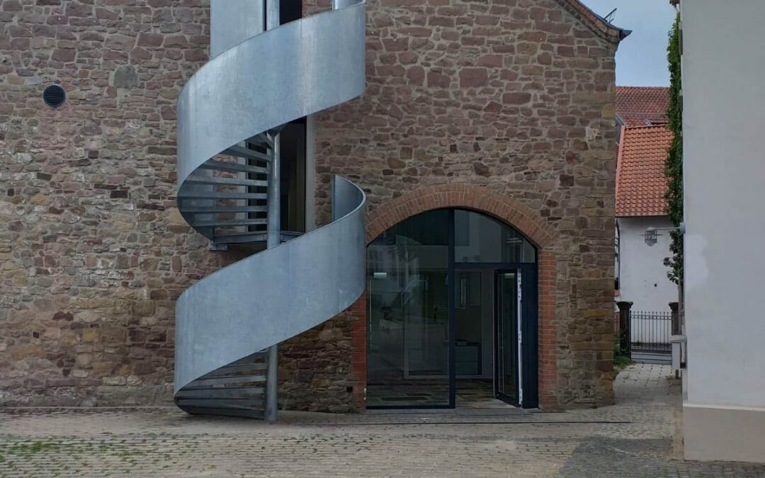 Projekt: Fluchttreppe für die Kanzlei am Wall in Lemgo