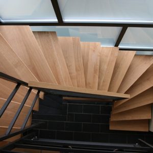 Zacken-Wangen-Treppe